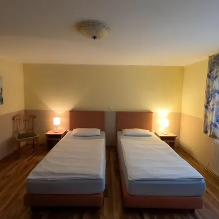 Hotel Eggersheimer Hof